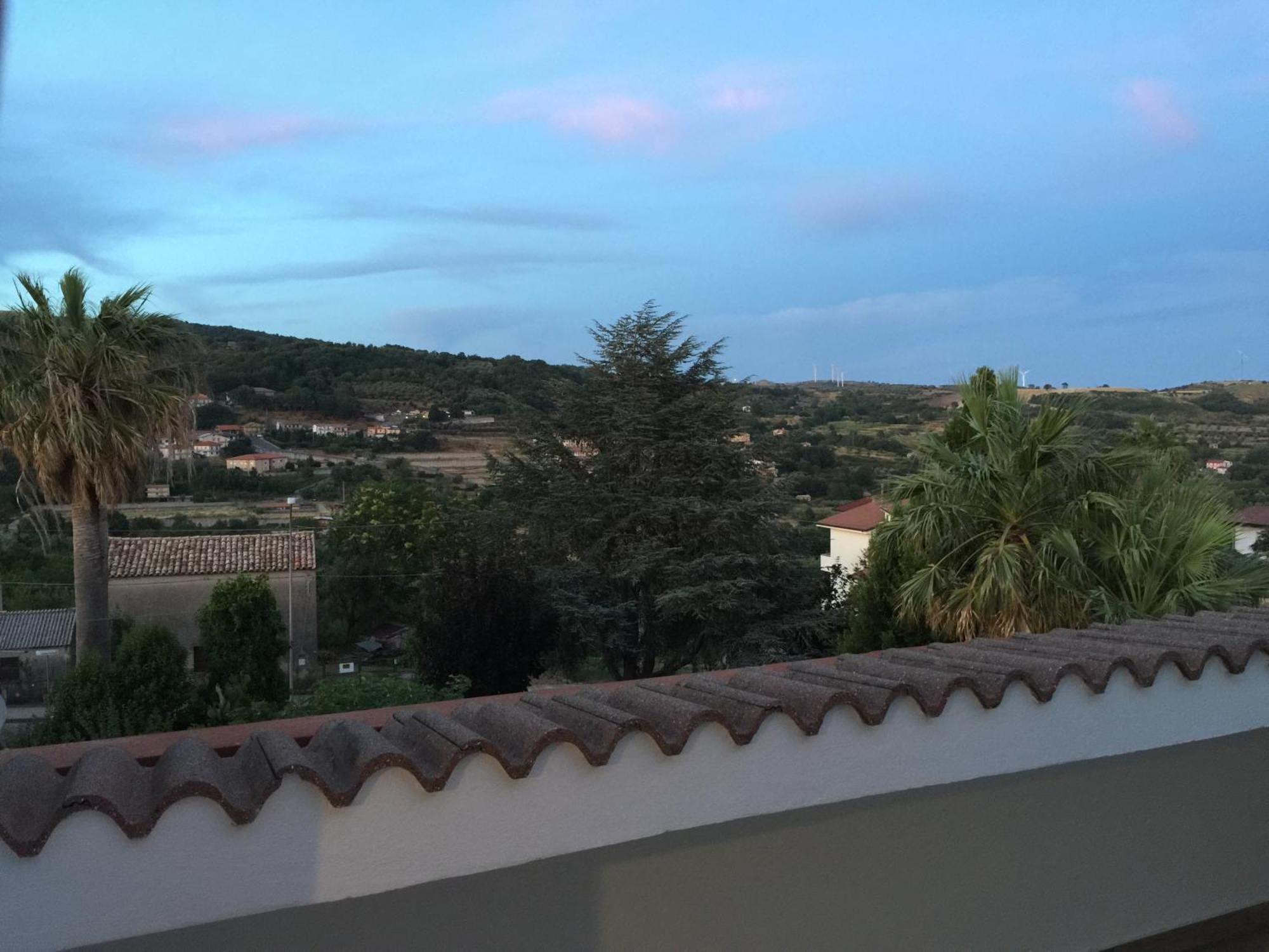 B&B Hollywood Olivadi Exteriör bild