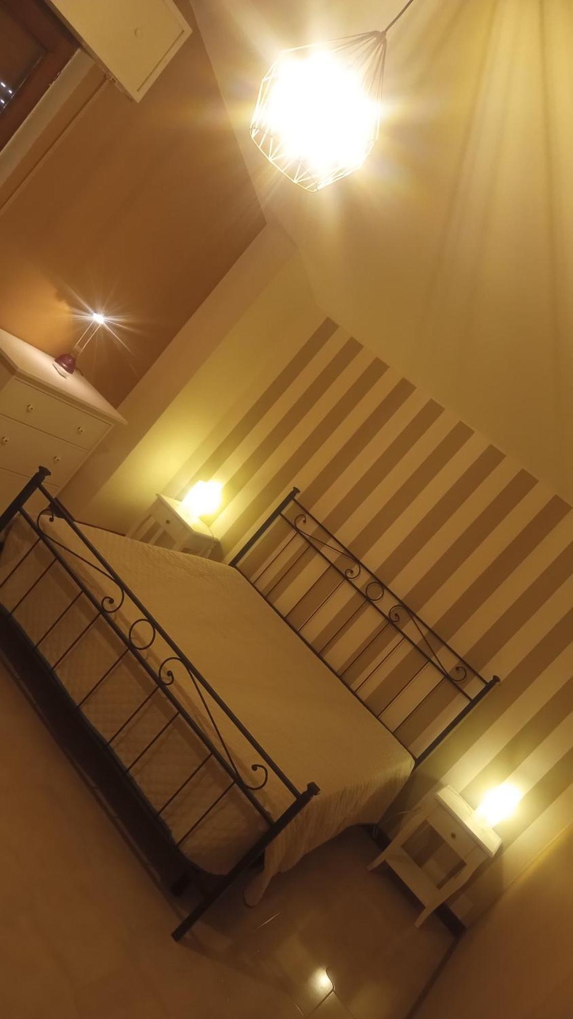 B&B Hollywood Olivadi Exteriör bild